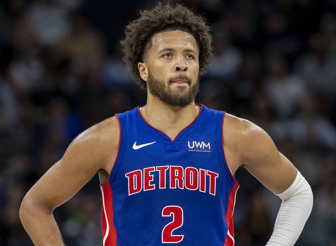 年轻中场卡 年轻中场卡