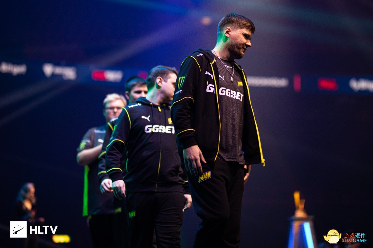 冠资格展开 冠资格展开